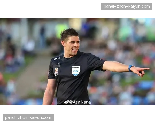 国际级裁判组抵达，将执法本轮关键战役